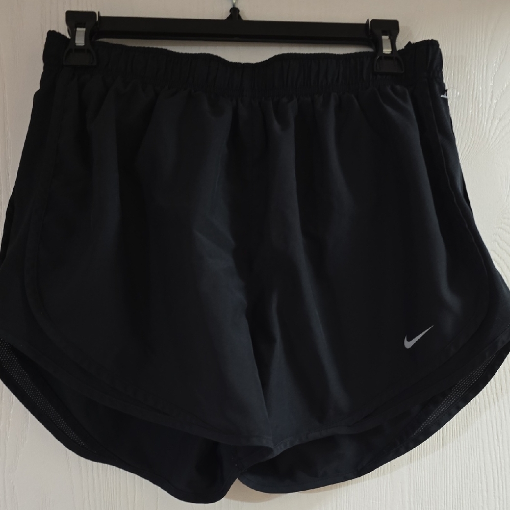 Nike Women's Dark Athletic Shorts